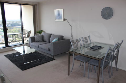 ACLiving Serviced Apartments - Holiday Sunshine Coast 9