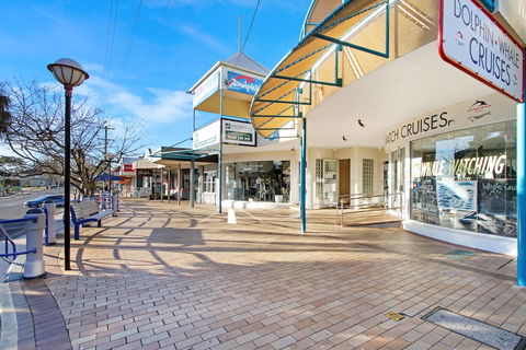 Huskisson Holiday Motel Cabins - Sunshine Coast Tourism 3