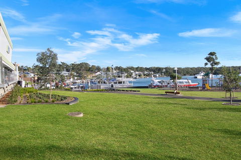 Huskisson Holiday Motel Cabins - Sunshine Coast Tourism 10