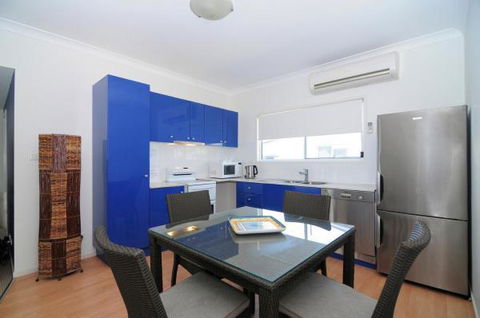 Huskisson Holiday Motel Cabins - Sunshine Coast Tourism 26