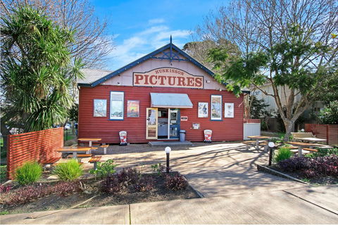 Huskisson Holiday Motel Cabins - Sunshine Coast Tourism 18
