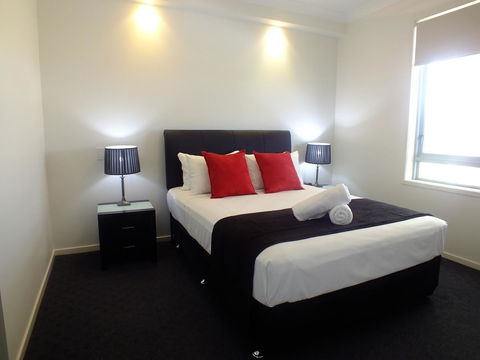 Pacific Marina Apartments - Sunshine Coast Tourism 36