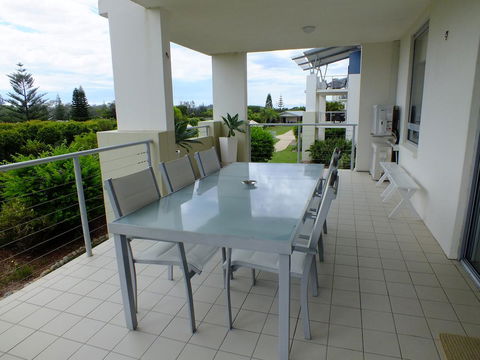 Pacific Marina Apartments - Sunshine Coast Tourism 31