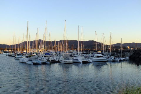 Pacific Marina Apartments - Sunshine Coast Tourism 21
