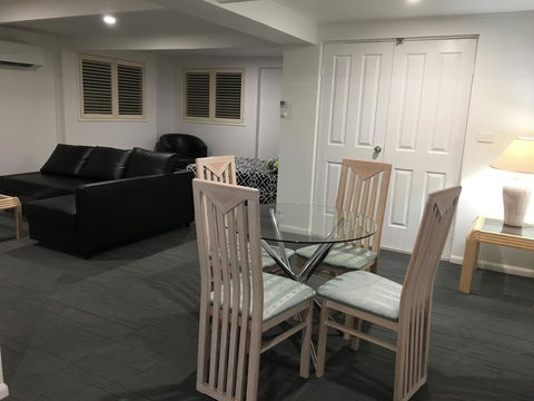 Arena Blanca Studio Apartment - Sunshine Coast Tourism 14