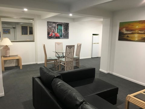 Arena Blanca Studio Apartment - Sunshine Coast Tourism 3