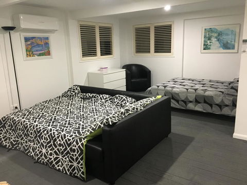 Arena Blanca Studio Apartment - Sunshine Coast Tourism 12