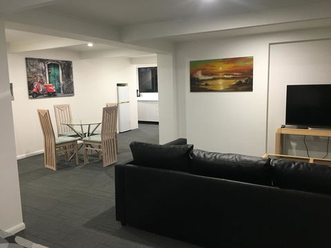 Arena Blanca Studio Apartment - Sunshine Coast Tourism 11