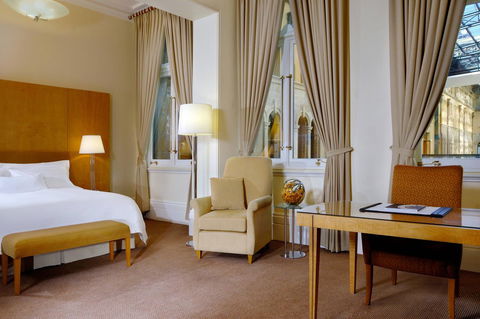 The Fullerton Hotel Sydney - Sunshine Coast Tourism 40