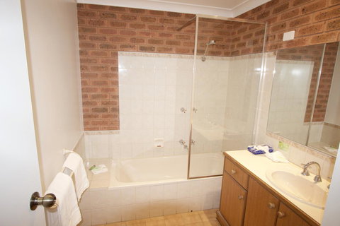 Albury Paddlesteamer Motel - Holiday Sunshine Coast 15