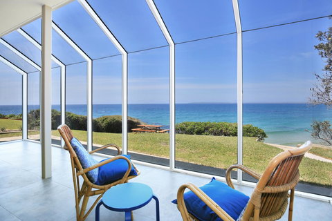 Neptune I Absolute Beachfront I Stunning Views - Sunshine Coast Tourism 1