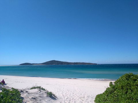 Blue View @ Fingal Bay - Sunshine Coast Tourism 23
