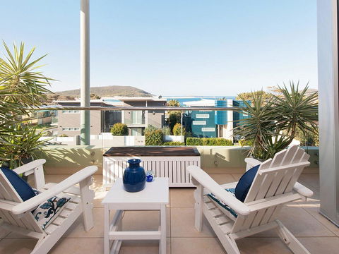 Blue View @ Fingal Bay - Sunshine Coast Tourism 6