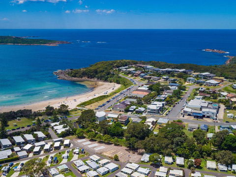 Blue View @ Fingal Bay - Sunshine Coast Tourism 7