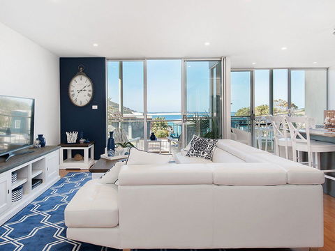 Blue View @ Fingal Bay - Sunshine Coast Tourism 0