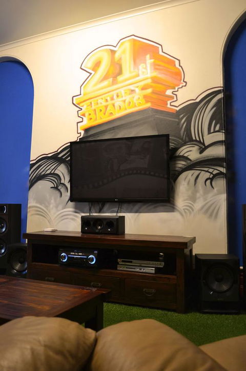 Mad Monkey Kings Cross - Holiday Sunshine Coast 17
