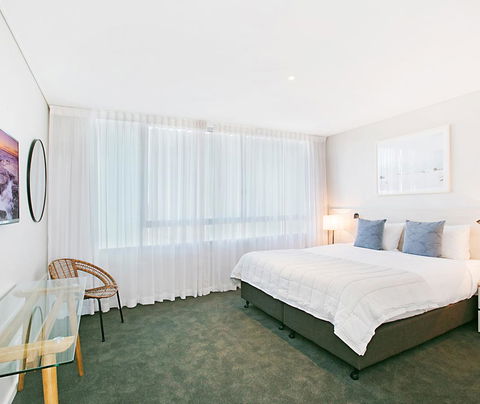 Oaks Nelson Bay Lure Suites - Holiday Sunshine Coast 2