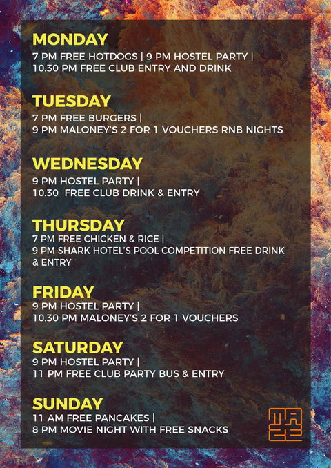 Maze Backpackers - Sydney - Sunshine Coast Tourism 6