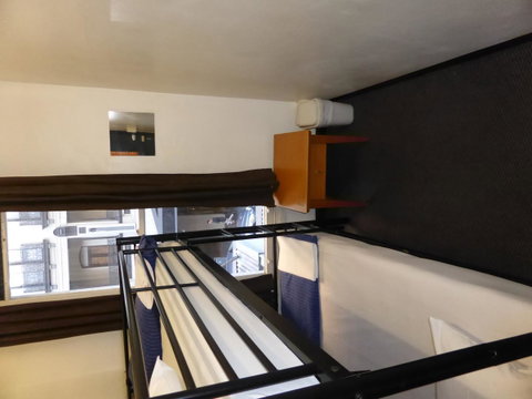 Maze Backpackers - Sydney - Sunshine Coast Tourism 23