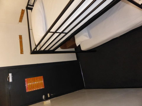 Maze Backpackers - Sydney - Sunshine Coast Tourism 22