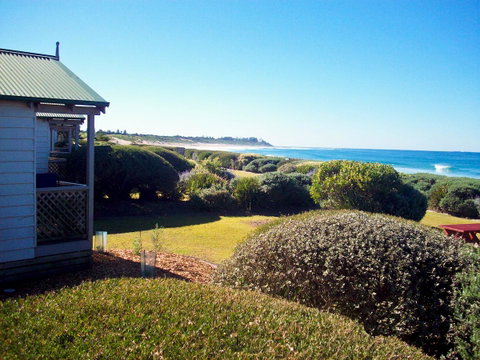 Blue Lagoon Beach Resort - Sunshine Coast Tourism 34
