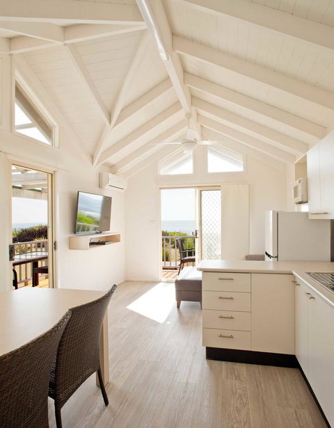 Blue Lagoon Beach Resort - Sunshine Coast Tourism 28