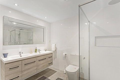 Phuza Maningi 17 Myan Close - Sunshine Coast Tourism 20