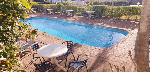 Marina Resort - Sunshine Coast Tourism 22