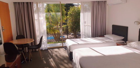 Marina Resort - Sunshine Coast Tourism 18