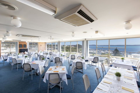 Marina Resort - Sunshine Coast Tourism 9