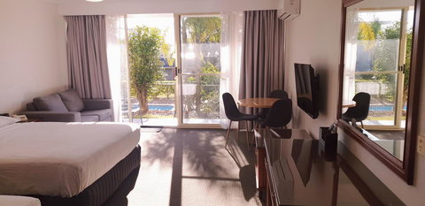 Marina Resort - Sunshine Coast Tourism 43