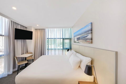 Travelodge Hotel Sydney Airport - Sunshine Coast Tourism 4