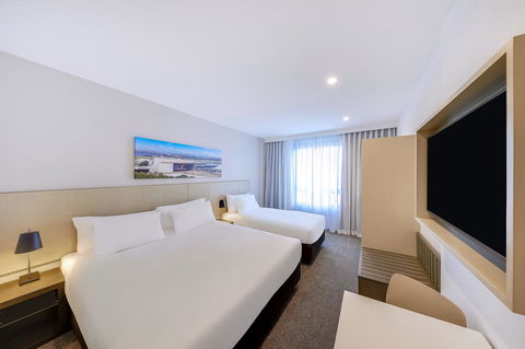 Travelodge Hotel Sydney Airport - Sunshine Coast Tourism 5