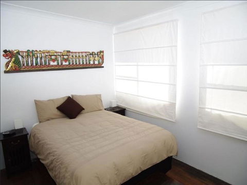 Jupiter, 3 Scott Street - Holiday Sunshine Coast 3