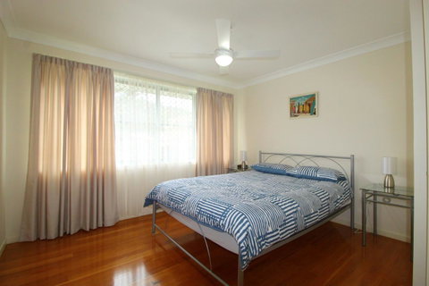 Anglesea, 17 Hodgson Street - Sunshine Coast Tourism 7