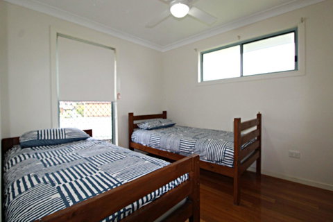 Anglesea, 17 Hodgson Street - Sunshine Coast Tourism 10