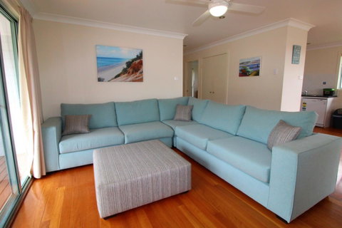 Anglesea, 17 Hodgson Street - Sunshine Coast Tourism 1