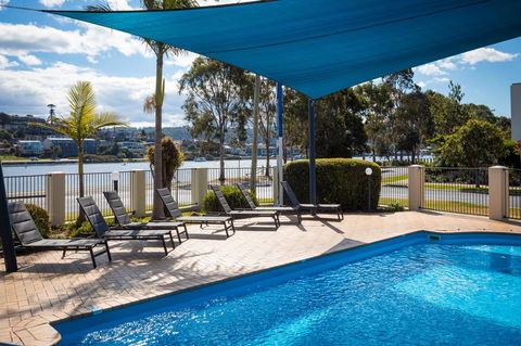 Sails Luxury Apartments Merimbula - Sunshine Coast Tourism 6