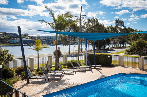Sails Luxury Apartments Merimbula - Sunshine Coast Tourism 12