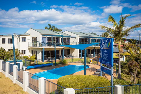 Sails Luxury Apartments Merimbula - Sunshine Coast Tourism 44