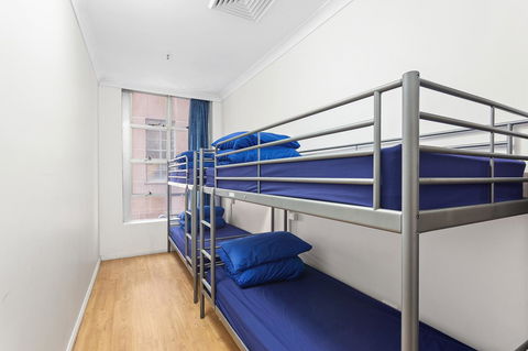 Summer House Sydney City - Formerly Sydney Backpackers - Sunshine Coast Tourism 13