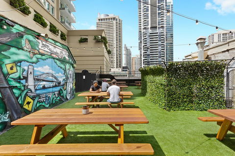 Summer House Sydney City - Formerly Sydney Backpackers - Sunshine Coast Tourism 9