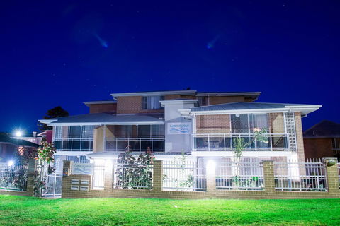 Copacabana Shores - Holiday Sunshine Coast 1