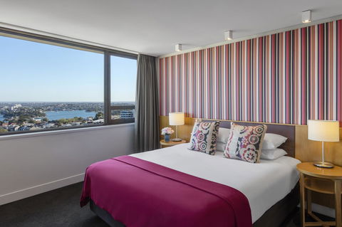 View Sydney - Holiday Sunshine Coast 8
