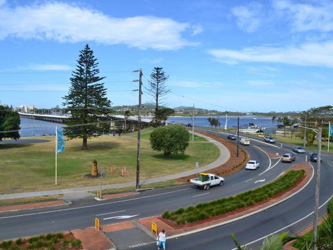 Oxley 8 At Tuncurry - Sunshine Coast Tourism 3