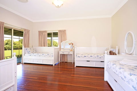 Terara Riverside Retreat - Sunshine Coast Tourism 10