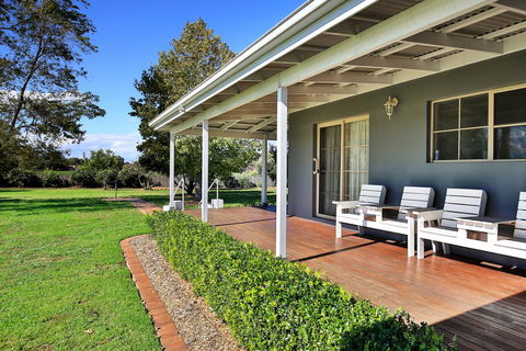 Terara Riverside Retreat - Sunshine Coast Tourism 38