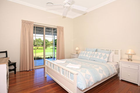 Terara Riverside Retreat - Sunshine Coast Tourism 11