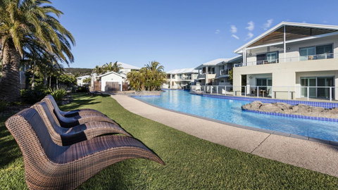 Oaks Port Stephens Pacific Blue Resort - Sunshine Coast Tourism 2
