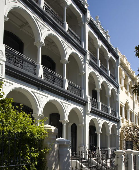 Hotel Challis Potts Point - Sunshine Coast Tourism 10
